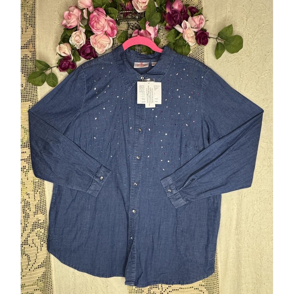 Quacker Factory Shirt Womens Large Blue Chambray Rhinestone Button Front Pockets